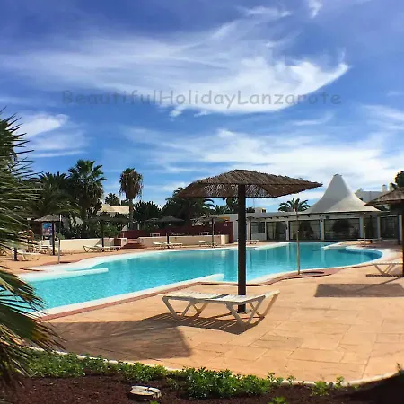 Apartment Nobleza Mit Pool, Sat-Tv Und Wifi